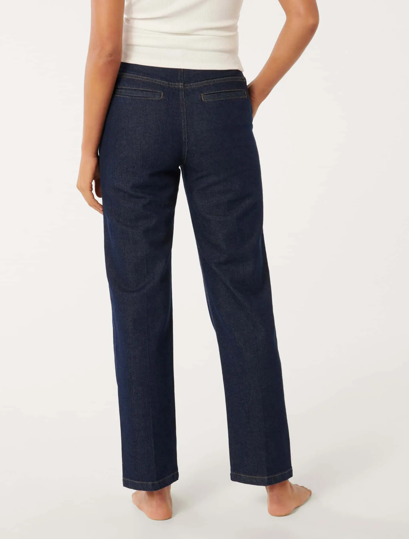 Amy Ankle Straight Jeans