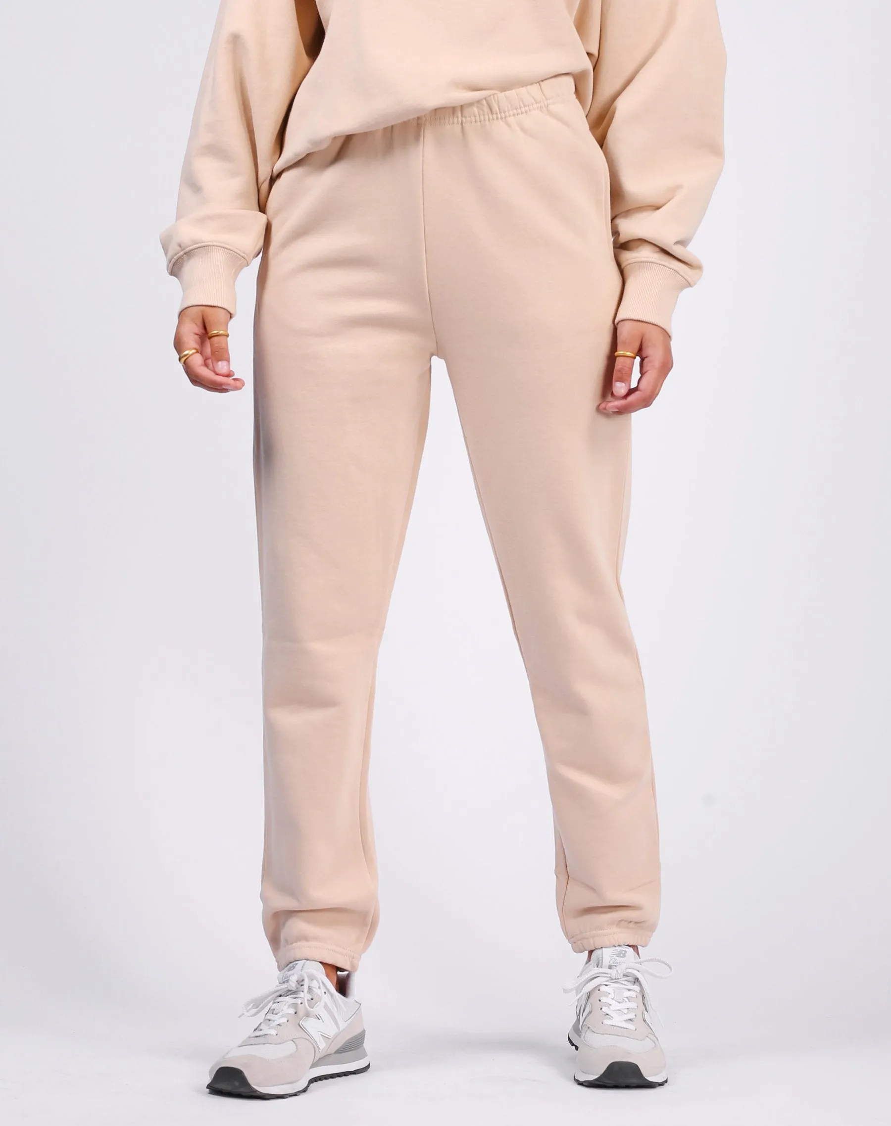 Brunette The Label Best Friend High Rise Jogger | Fern   Sand